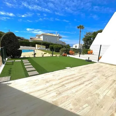 Galé Premium House - Pet Friendly