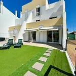 Gale Premium House - Pet Friendly