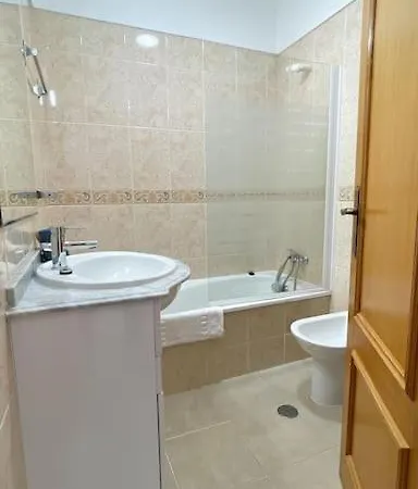 Gale Premium House - Pet Friendly Holiday home